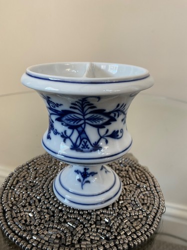 Meissen onion pattern - onion,